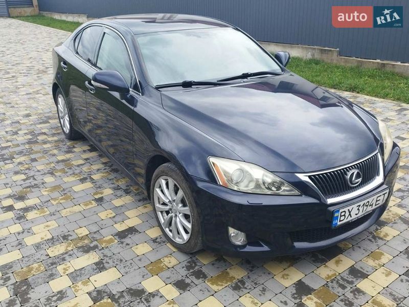 Lexus IS 2009