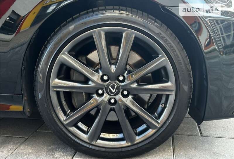 Lexus GS 2015