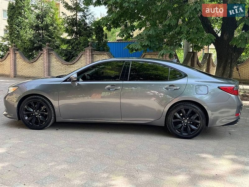 Lexus ES 2012