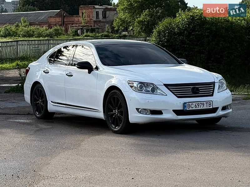 Lexus LS 2008