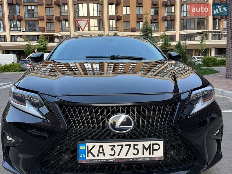 Lexus ES 2015