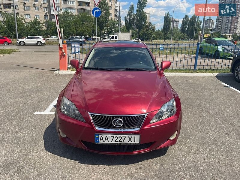 Lexus IS 2006
