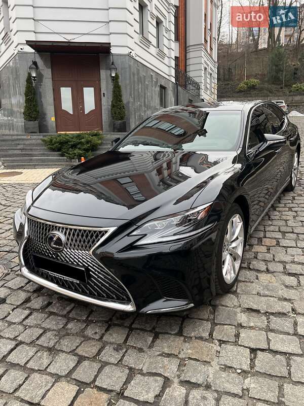 Lexus LS 2017