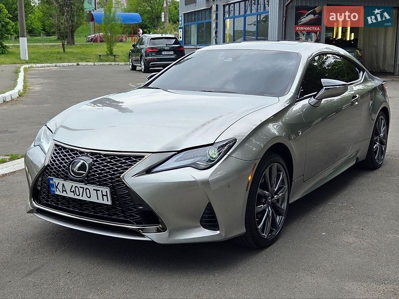 Lexus RC 2022