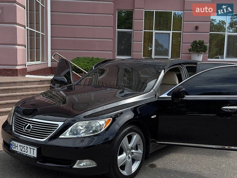 Lexus LS 2007