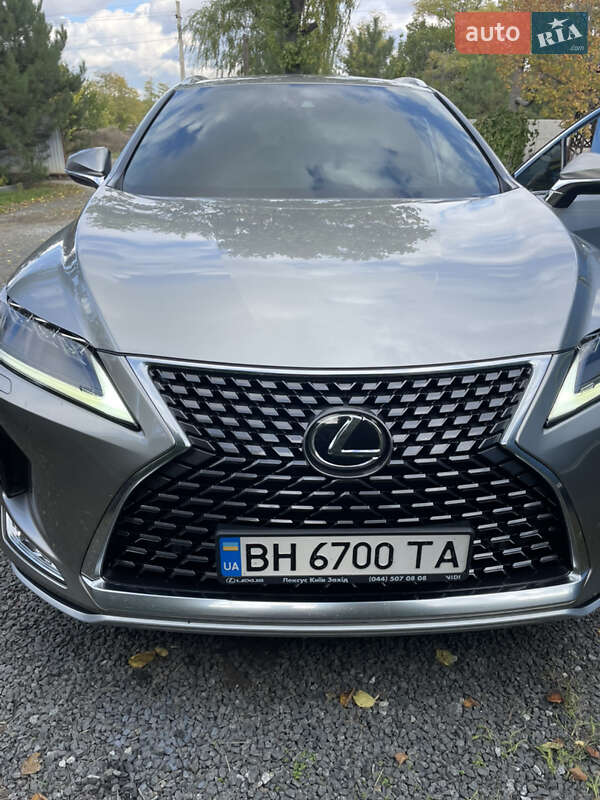 Lexus RX 2019