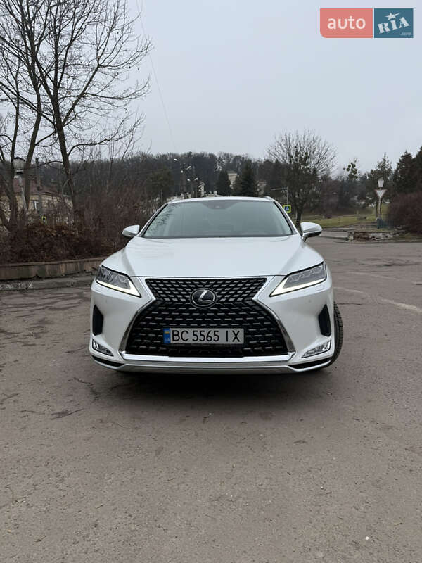 Lexus RX 2021