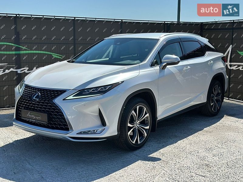 Lexus RX 2021