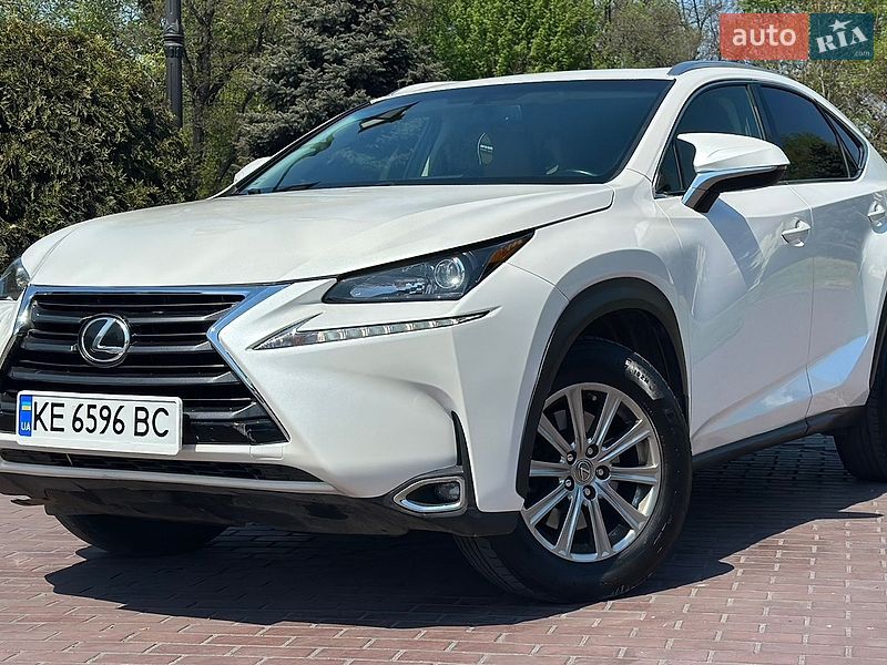 Lexus NX 2017