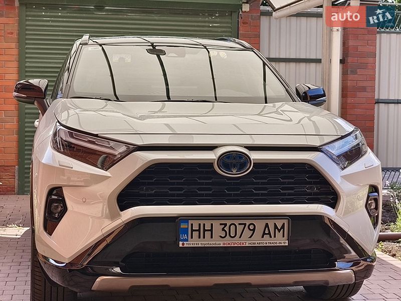 Toyota RAV4 2025