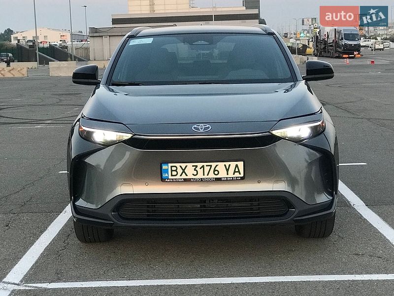 Toyota bZ4X 2024