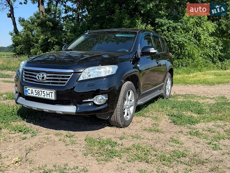 Toyota RAV4 2010