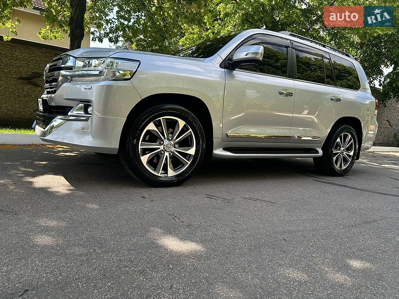 Toyota Land Cruiser 2016