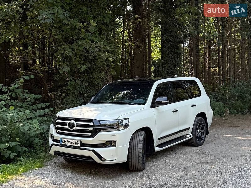 Toyota Land Cruiser 2016