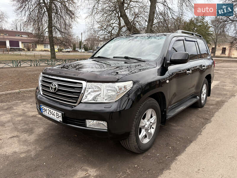 Toyota Land Cruiser 2010