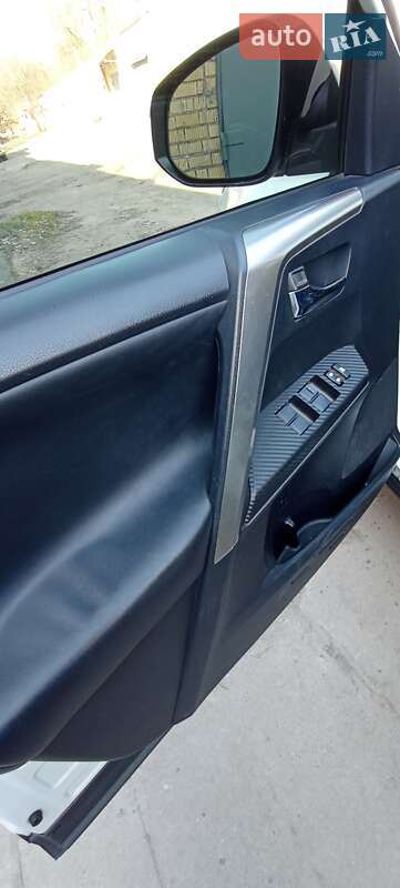 Toyota RAV4 2013