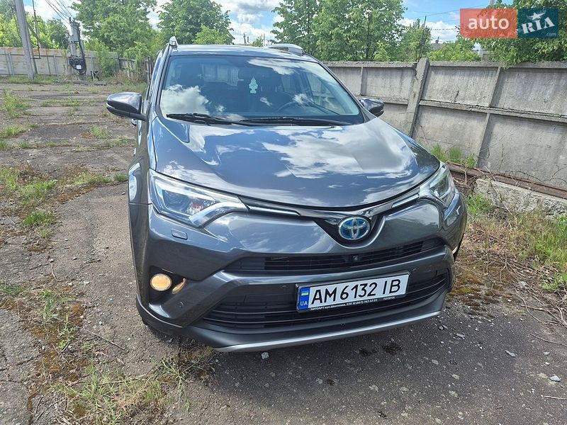 Toyota RAV4 2016