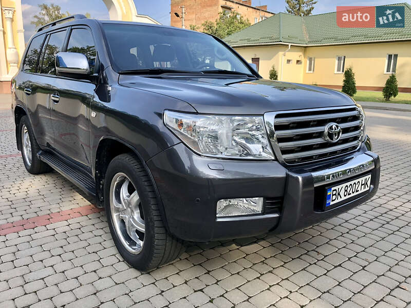 Toyota Land Cruiser 2008
