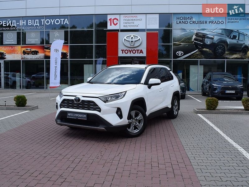 Toyota RAV4 2023