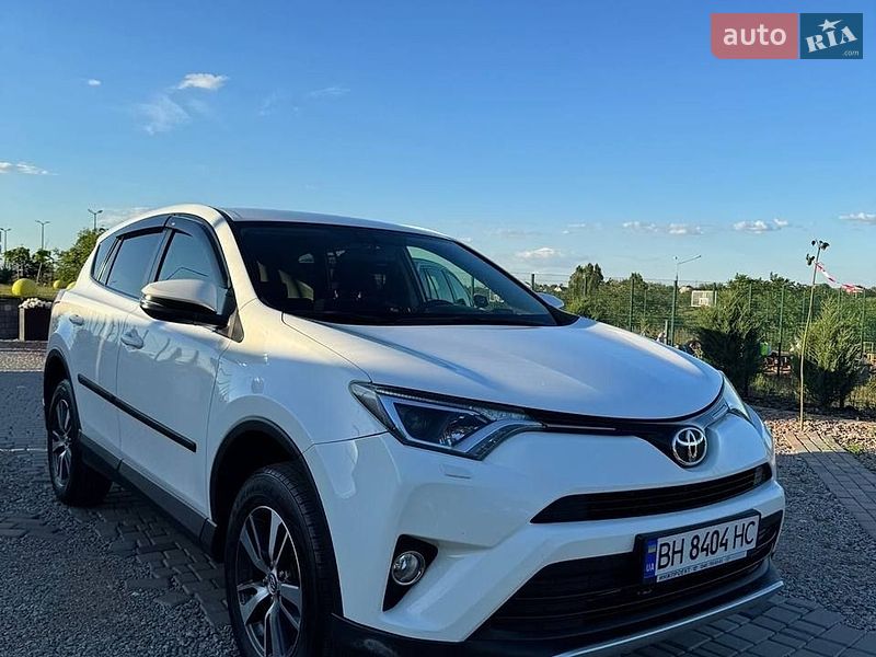 Toyota RAV4 2016