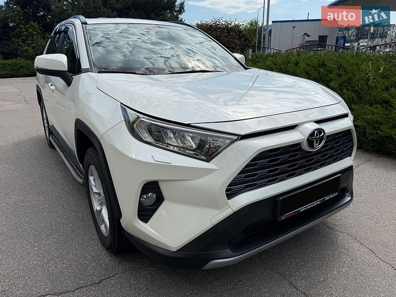 Toyota RAV4 2019