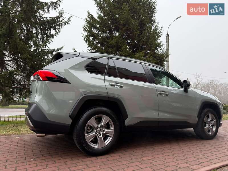 Toyota RAV4 2023