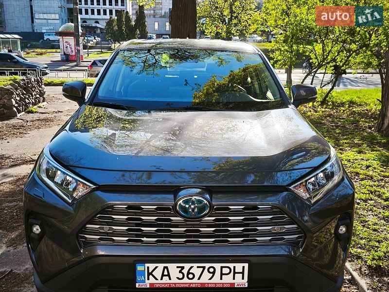 Toyota RAV4 2025
