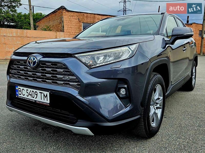 Toyota RAV4 2024