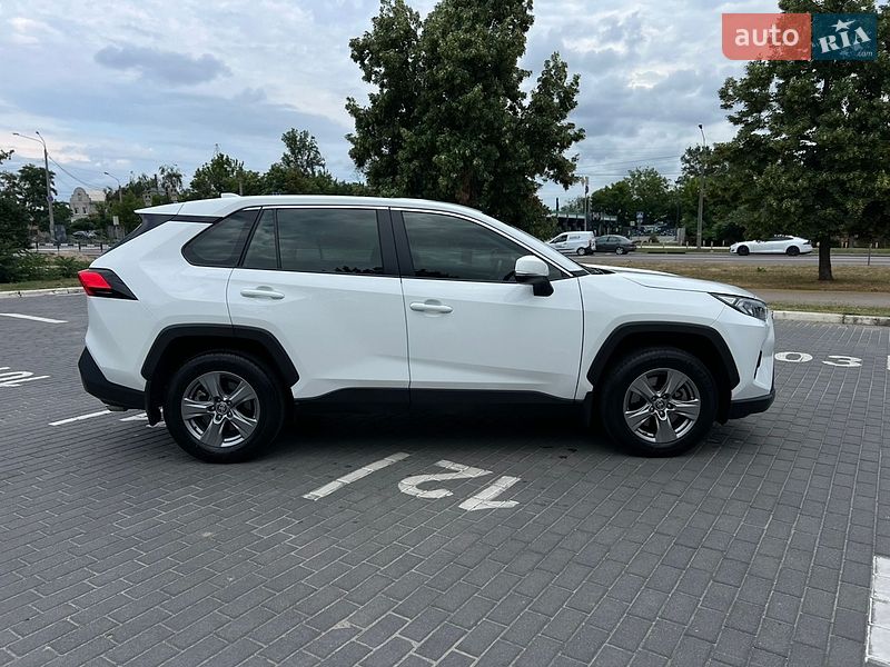 Toyota RAV4 2023