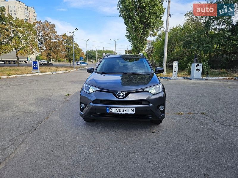 Toyota RAV4 2016