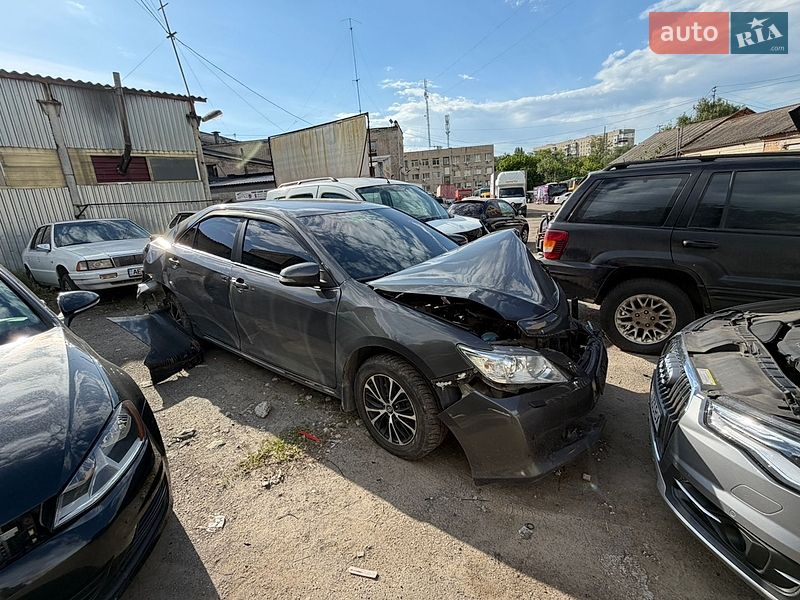 Toyota Camry 2013