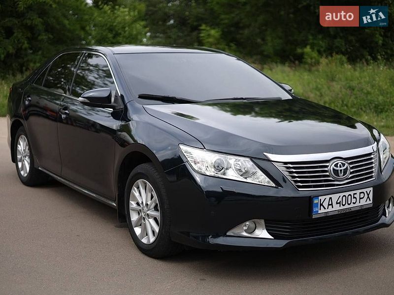 Toyota Camry 2011