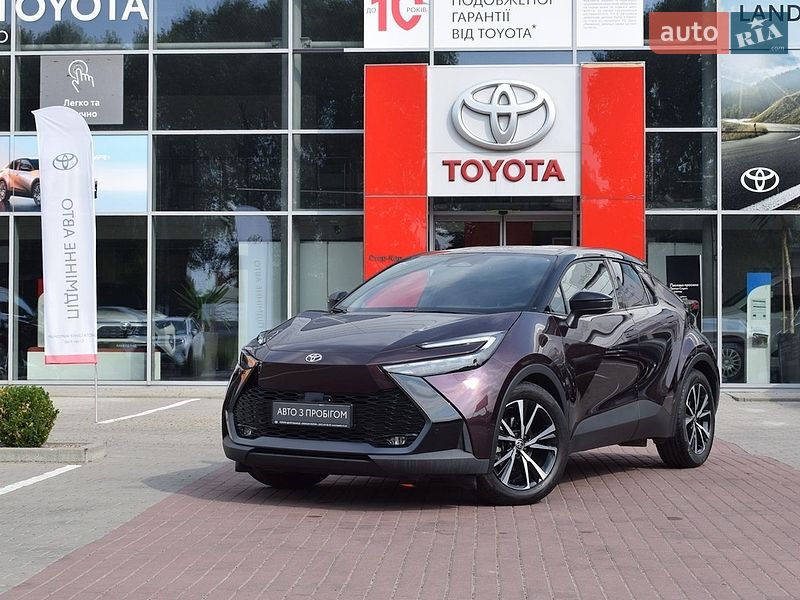 Toyota C-HR 2024