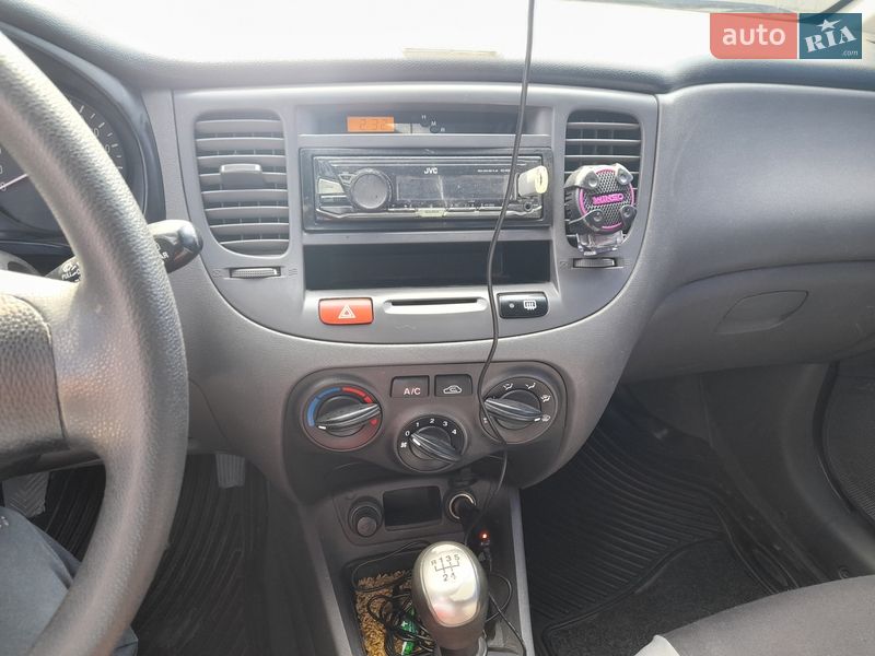 Kia Rio 2007