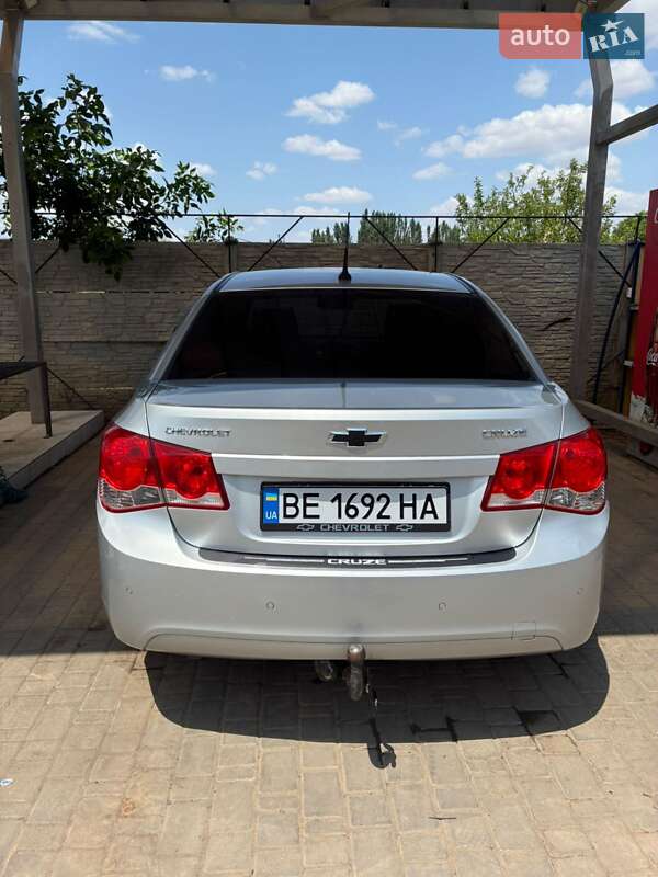 Chevrolet Cruze 2012