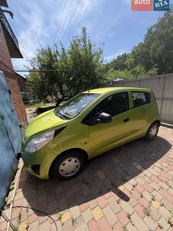 Chevrolet Spark 2011
