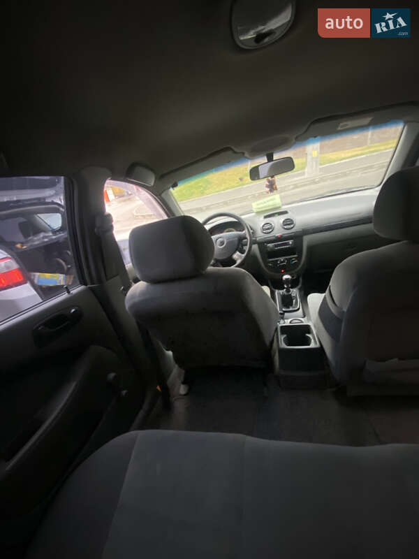 Chevrolet Lacetti 2005