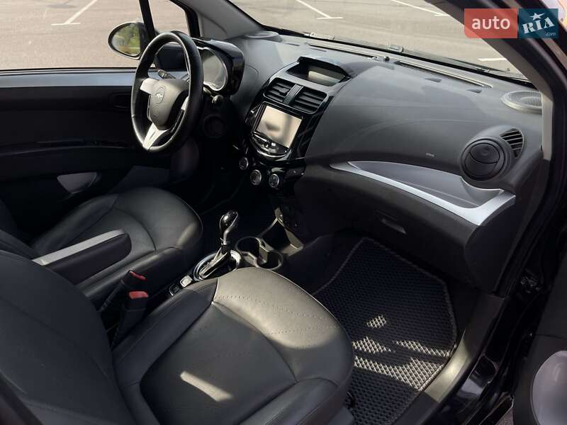 Chevrolet Spark 2015