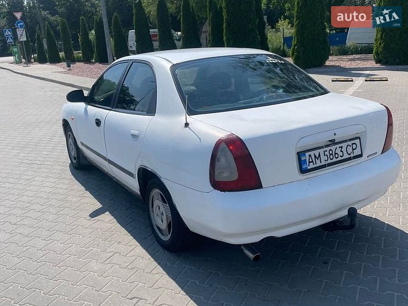 Daewoo Nubira 1998