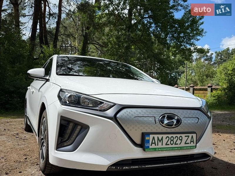 Hyundai Ioniq 2021