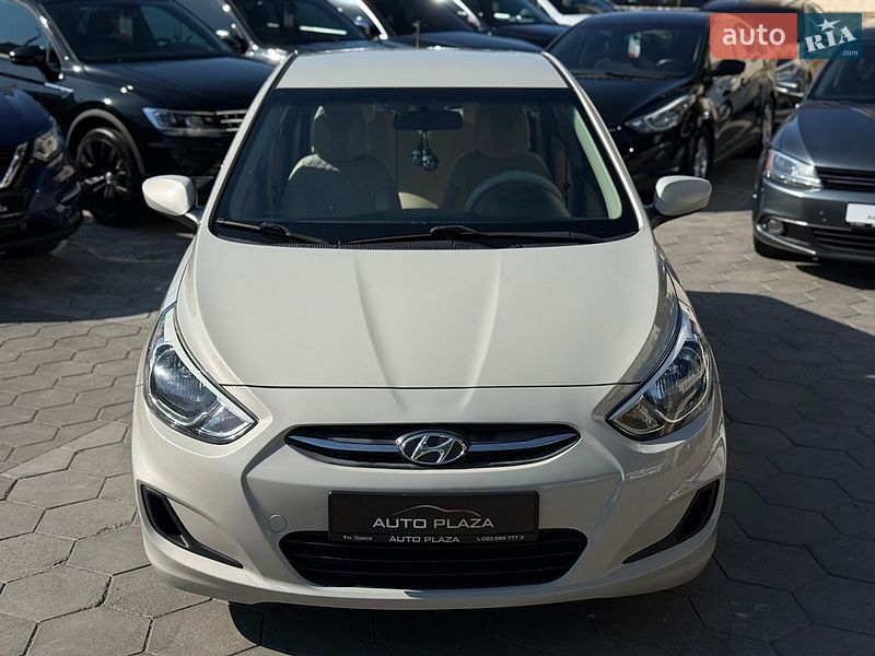 Hyundai Accent 2016