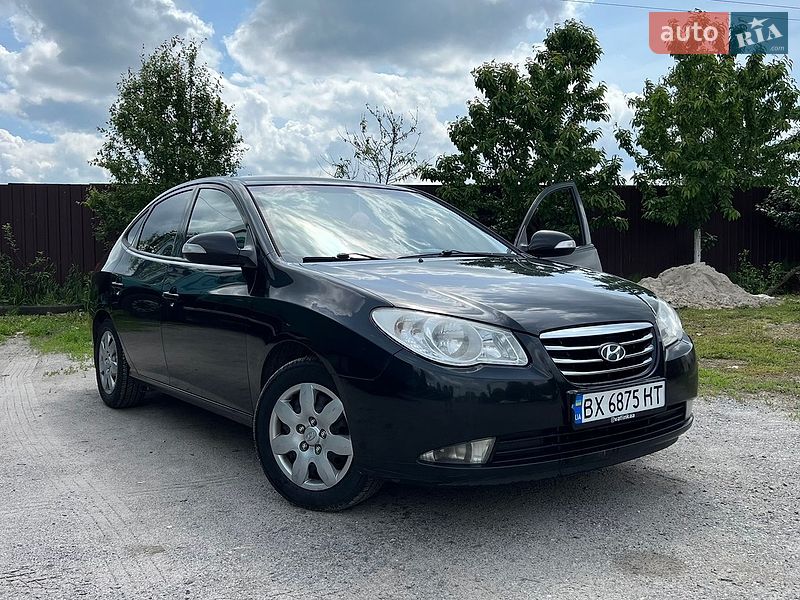 Hyundai Elantra 2011