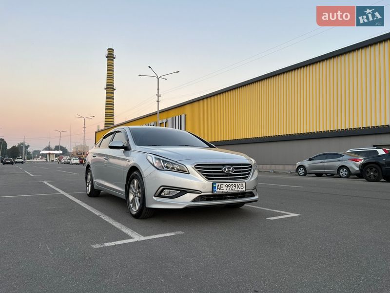 Hyundai Sonata 2015