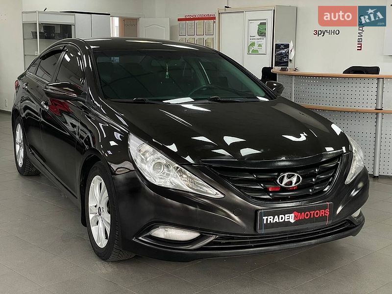 Hyundai Sonata 2010