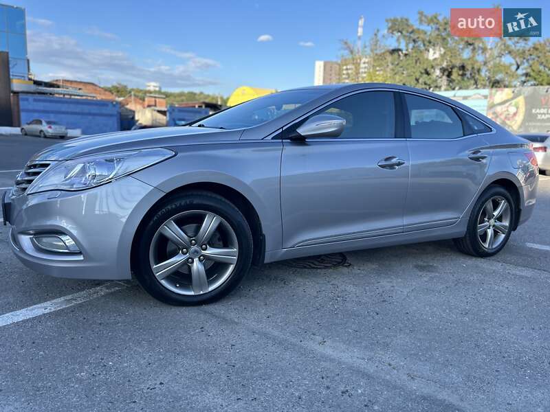 Hyundai Grandeur 2013