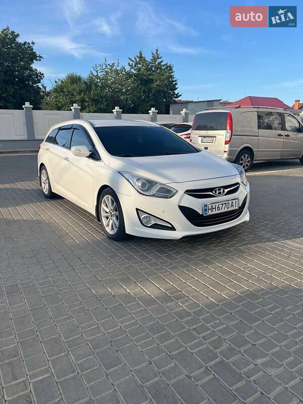 Hyundai i40 2011