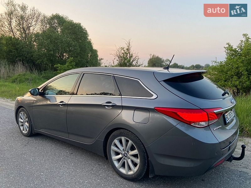 Hyundai i40 2011