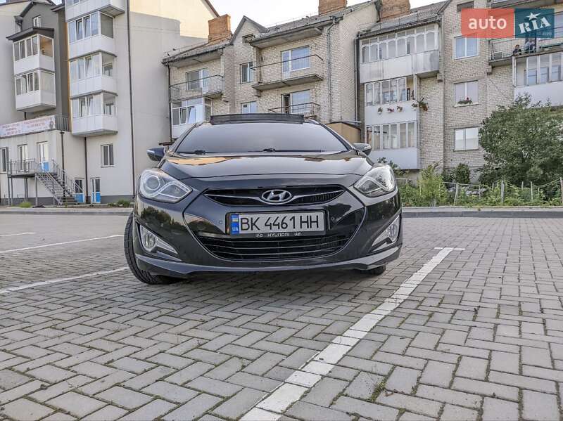 Hyundai i40 2011