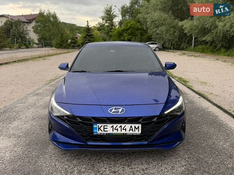 Hyundai Elantra 2021