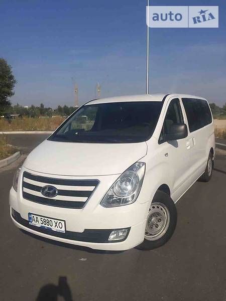 Hyundai H-1 2016